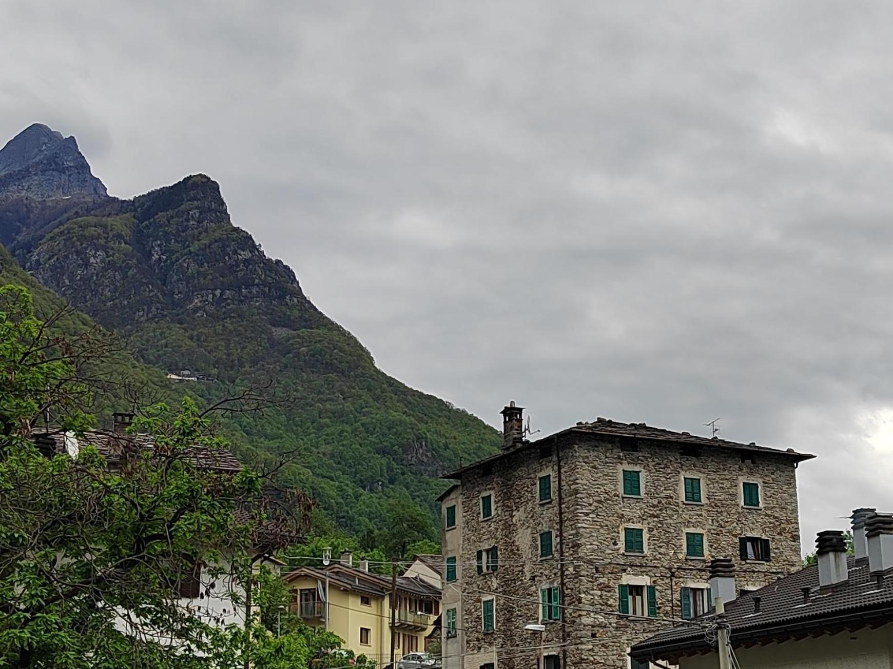 Casa Maghin , Appartamento Con Vista Prosto di Piuro Exterior foto